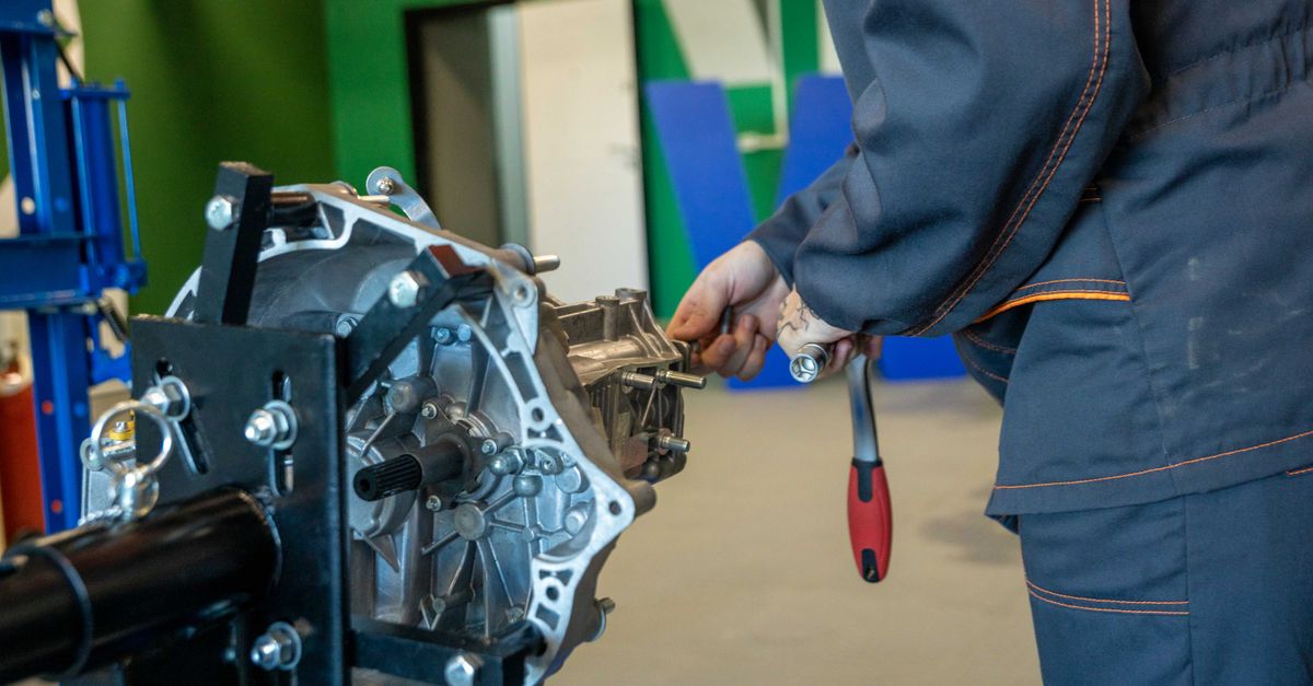 locksmith service technician — Floral Park Locksmith