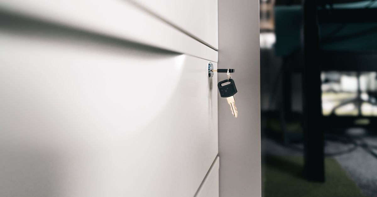 locksmith shop keys — Floral Park Locksmith
